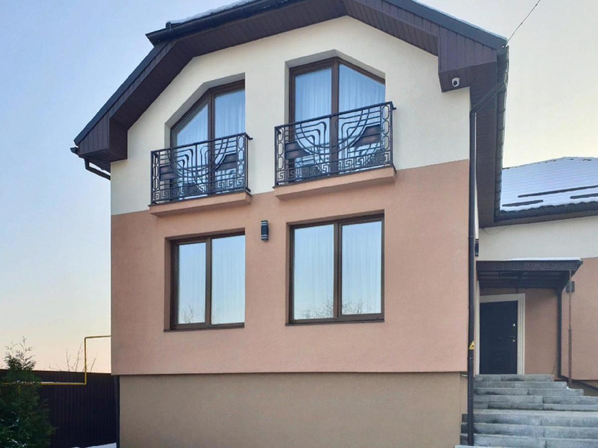 Apartment Sweethome 1 Free Parking Uzhhorod Exterior foto